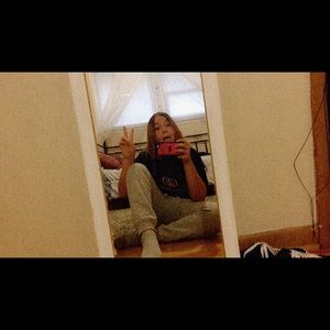 Meet your Posher, Victoria